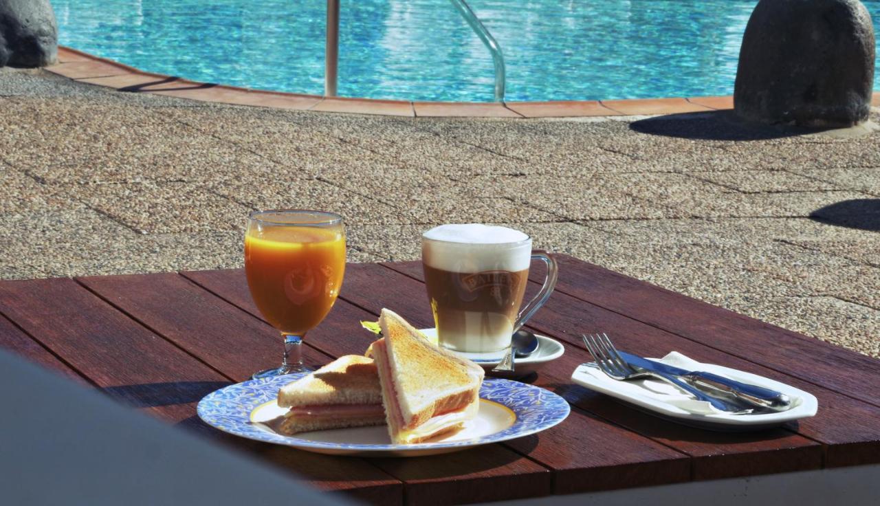 Bungalows Los Almendros - Exclusive Vacation Club プラヤ・デル・イングレス エクステリア 写真